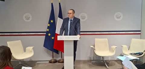 Vie privée : "Il faut interdire l'activité des courtiers en données numériques", appelle A. Basquin