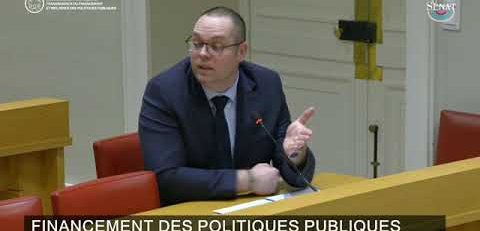 Culture: "Les financeurs privés cherchent-ils à vous influencer?", demande A.Basquin